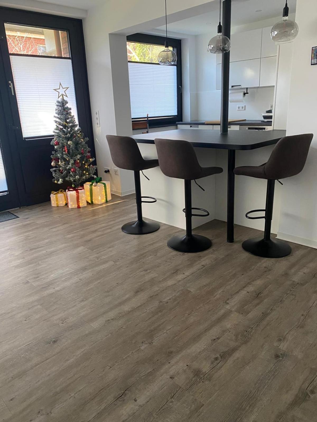 Moderne 2-Zimmer-Wohnung Mit Garten Hanóver Exterior foto